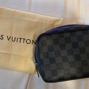 Louis Vuitton Toilet Pouch PM in Damier Graphite